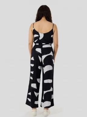 Fundango Alisha Jumpsuit for women in black 3