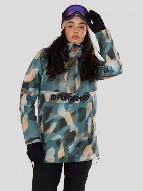 Fundango Birch ECO Logo Anorak for women in green 1