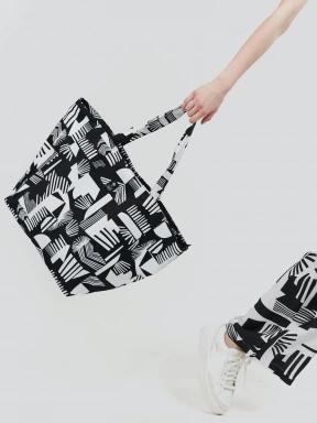 Fundango Almaraz Beach Bag for women in black 3