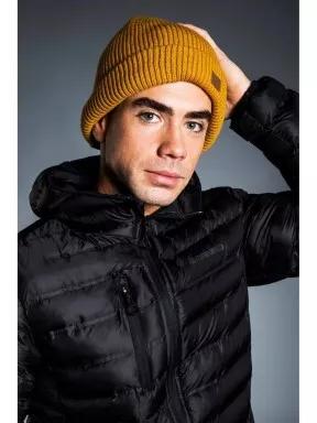 Fundango OWEN Beanie for men in yellow 3