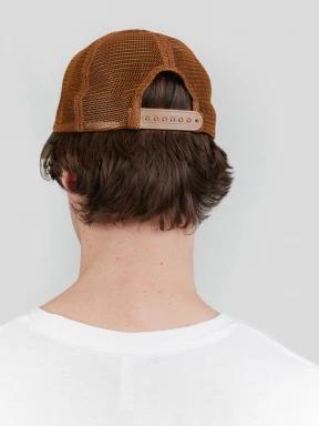 Fundango Pyrus Trucker Cap for men in sand 3