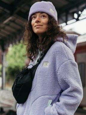 Fundango Zeo Fleece Beanie in purple 3
