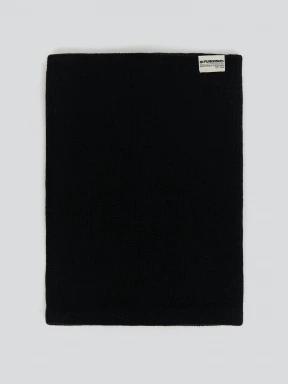 Fundango Tara Neckwarmer in black 1