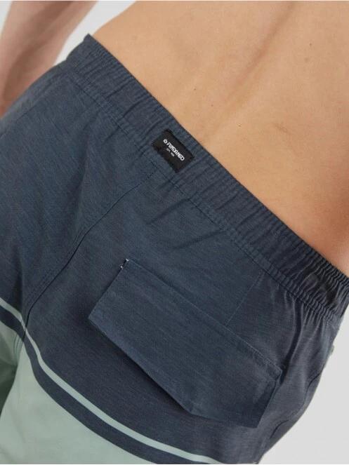 Fundango Morris Boardshort for men in green 6