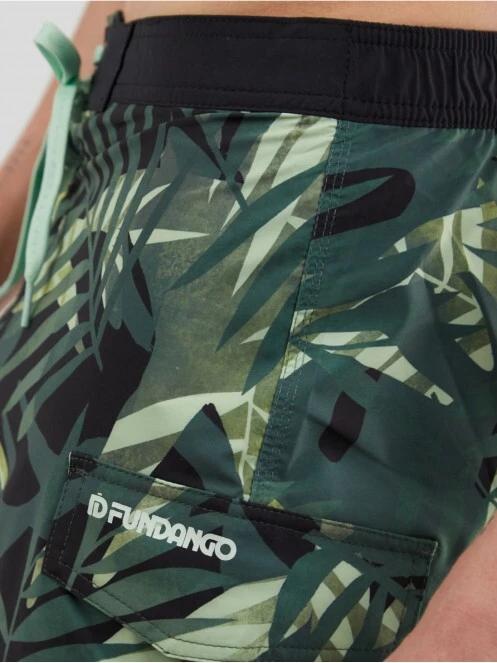 Fundango Salimu Boardshort for men in green 6