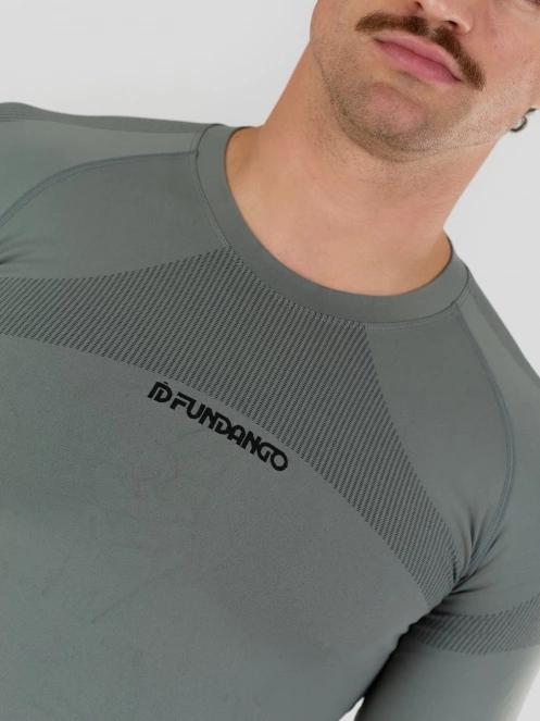 Fundango Seamless Baselayer Set for men in green 5