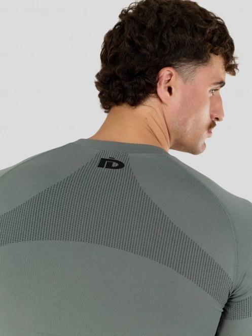 Fundango Seamless Baselayer Set for men in green 7