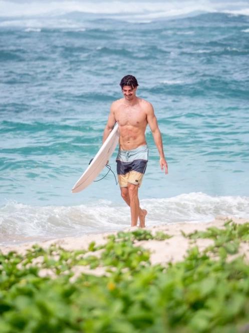 Fundango Neal Boardshort for men in yellow 8