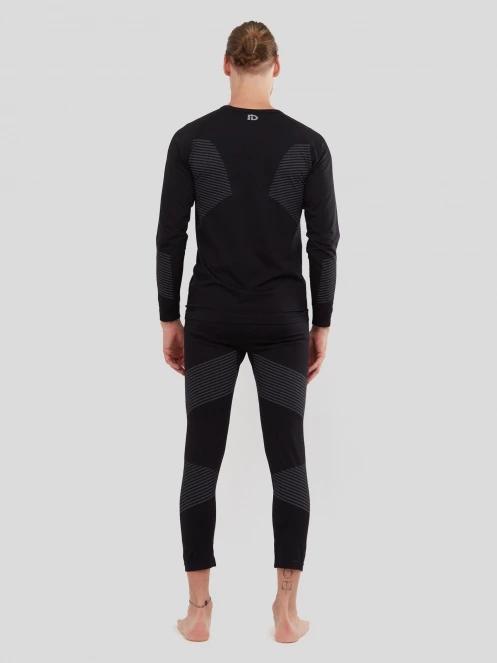 Fundango Seamless Baselayer Set in black 4