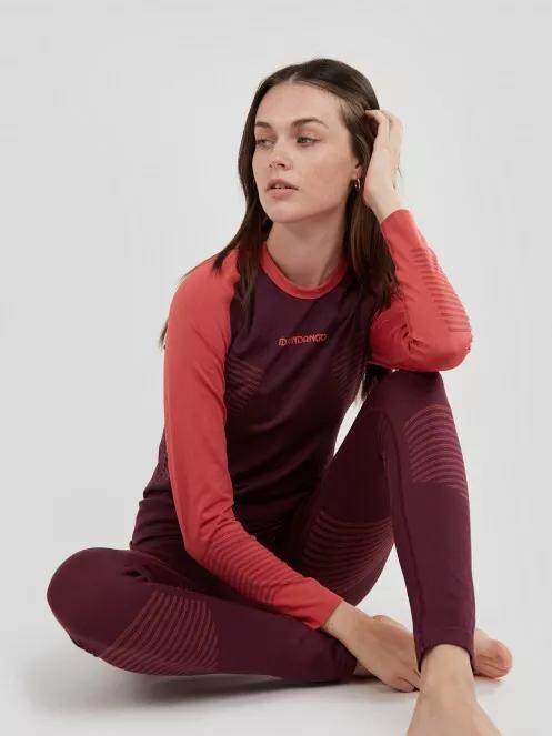 Fundango Seamless Baselayer Set for women in magenta 4