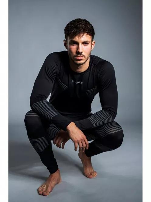 Fundango SEAMLESS  Baselayer Set for men in black 12