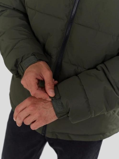 Fundango Winton Jacket for men in oliv 8