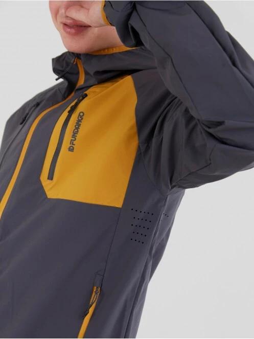 Fundango Alloy Hooded Softshell for men in grey 6