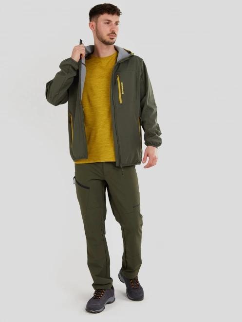 Fundango Alloy Hooded Softshell for men in green 4
