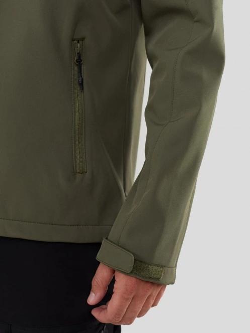 Fundango Fairbanks Softhsell Jacket for men in oliv 6