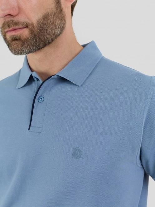 Fundango Insignia Poloshirt for men in light blue 6