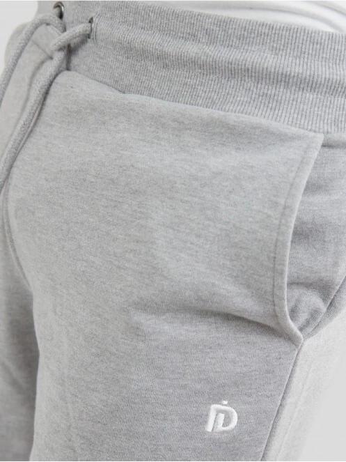 Fundango Delon Sweatshort for men in grey 6
