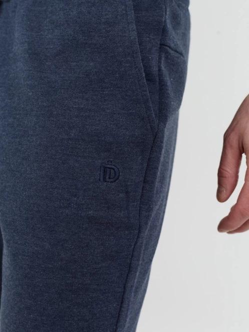 Fundango Delon Sweatshorts for men in dark blue 7