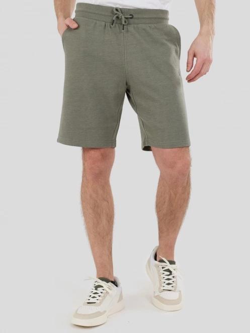 Fundango Delon Sweatshorts for men in green 2
