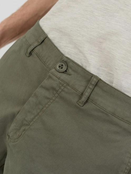 Fundango Offshore Chino Shorts for men in green 7