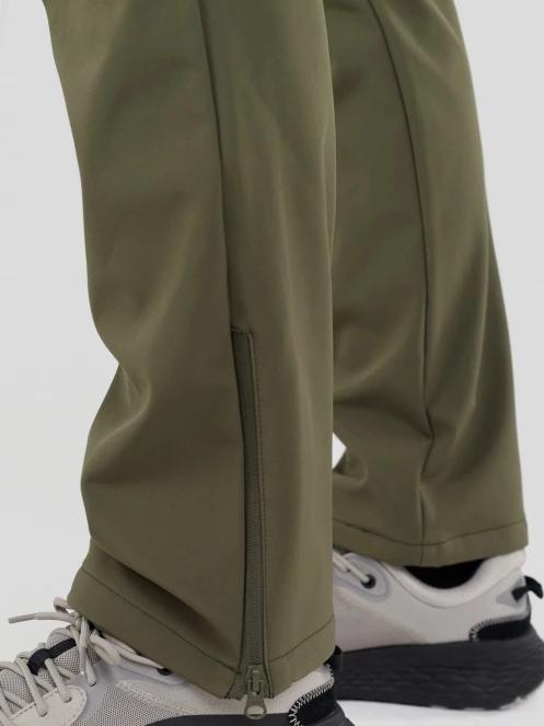 Fundango Akira II Softshell Pants for men in oliv 7