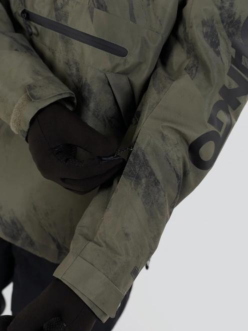 Fundango Tilbury ECO Logo Anorak for men in green 8