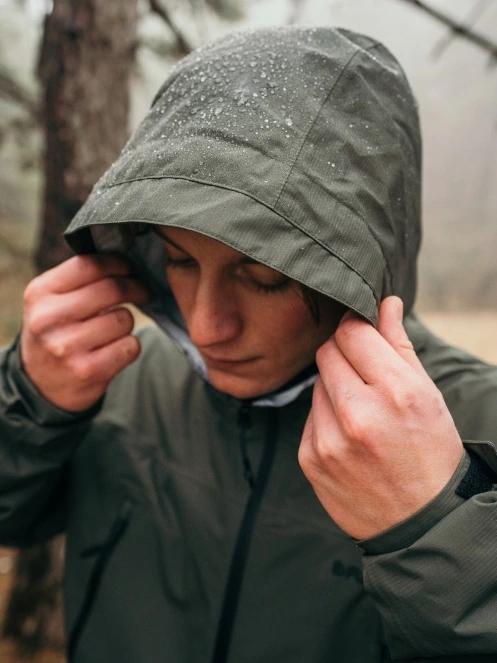 Fundango Piorini II  Waterproof Jacket for men in oliv 14