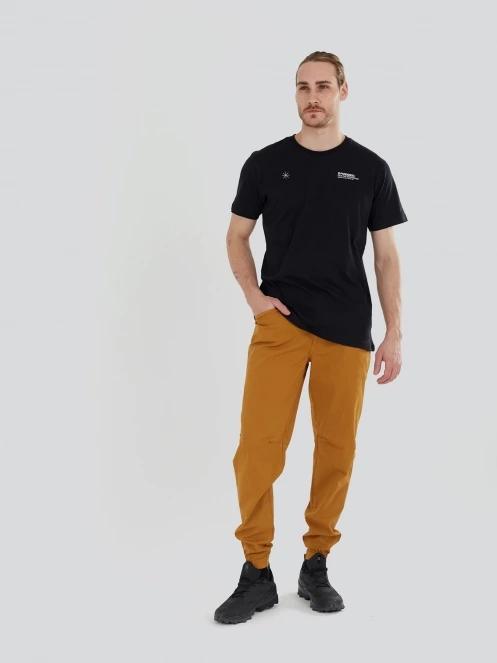 Fundango Compass Graphic-T for men in black 4