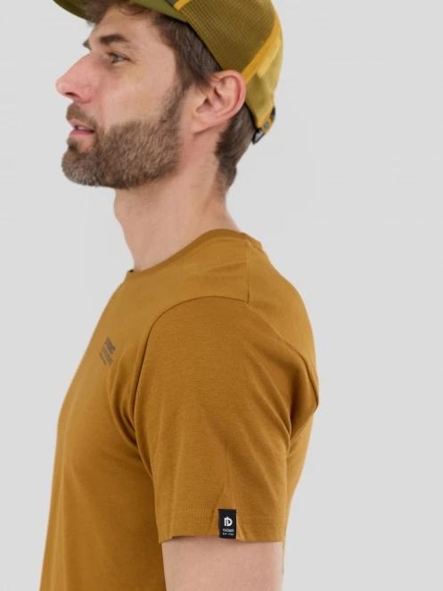 Fundango Compass Graphic-T for men in yellow 5