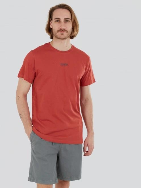 Fundango Peak Graphic-T for men in red 5
