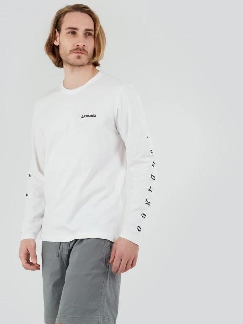 Fundango Essential Graphic Long-T for men in white 6
