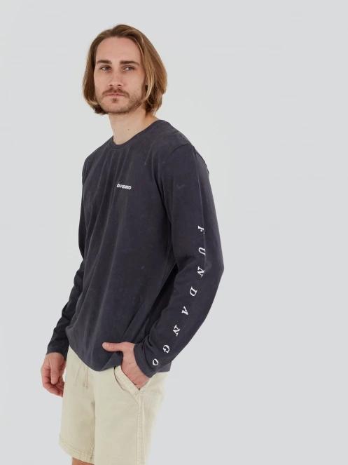 Fundango Essential Graphic Long-T for men in black 2