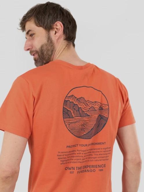 Fundango Montes Graphic-T for men in red 6