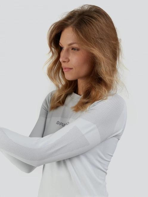 Fundango Seamless Baselayer Set for women in white 6