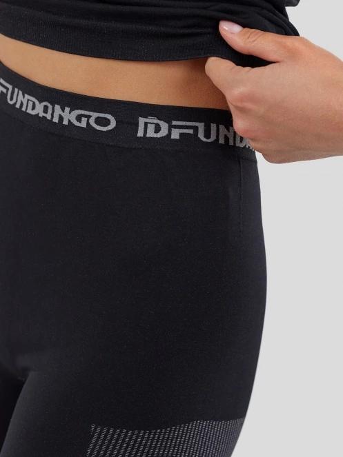 Fundango Seamless Baselayer Set for women in black 8