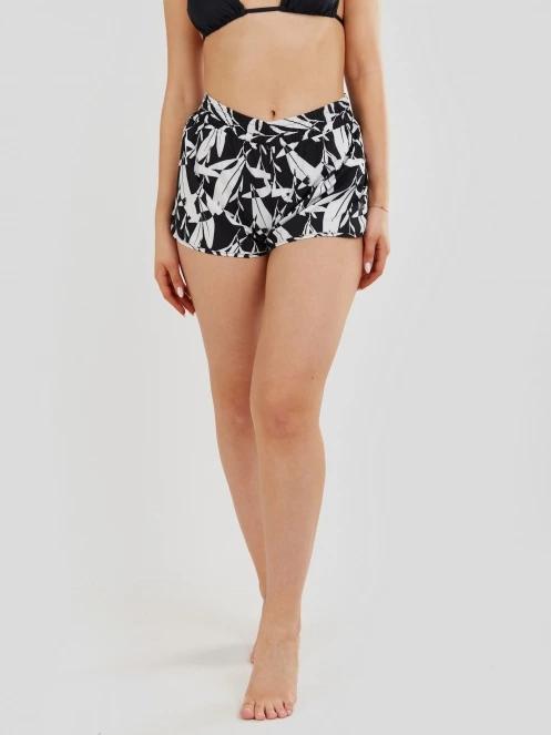 Fundango Elderberry Boardshort for women in black 2