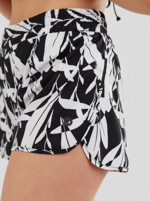 Fundango Elderberry Boardshort for women in black 7