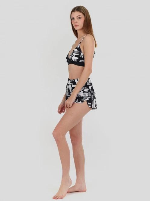 Fundango Elderberry Boardshorts for women in black 4