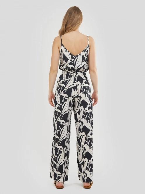 Fundango Alisha Jumpsuit for women in white 3