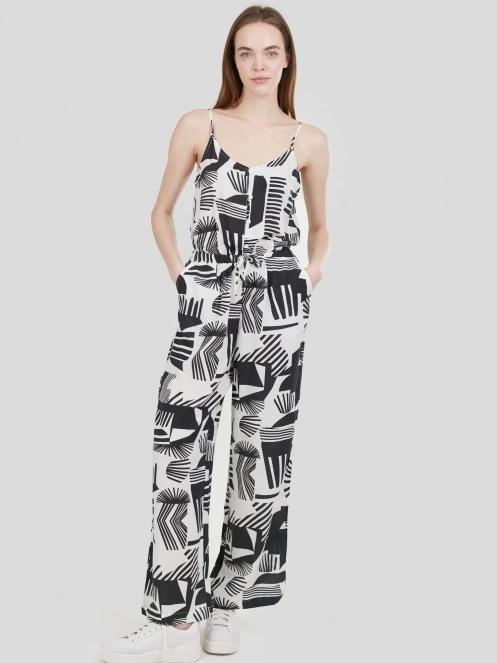 Fundango Alisha Jumpsuit for women in black 2