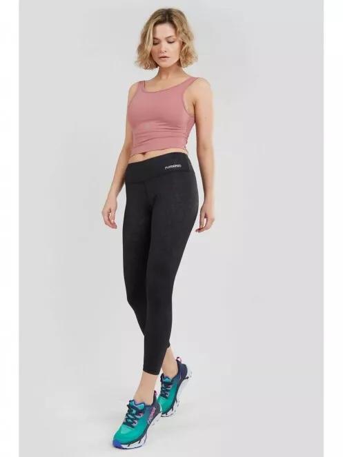 Fundango Croft Long Line Sportbra for women in magenta 5