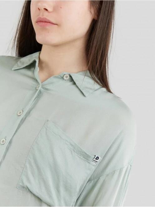 Fundango Dynea Shirt for women in green 7