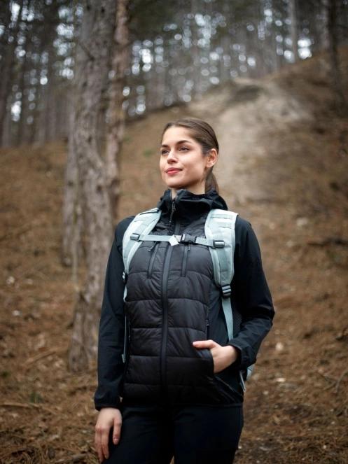 Fundango Mina Hybrid Jacket for women in black 7