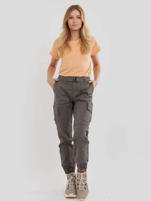 Fundango Alina Cargo Pants for women in oliv 4