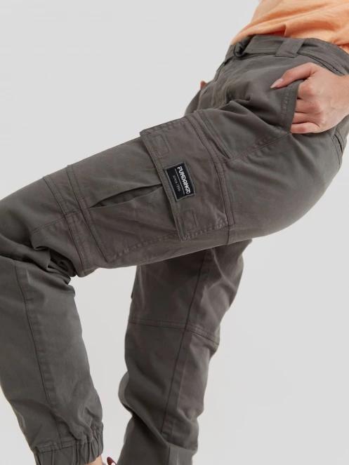 Fundango Alina Cargo Pants for women in oliv 5