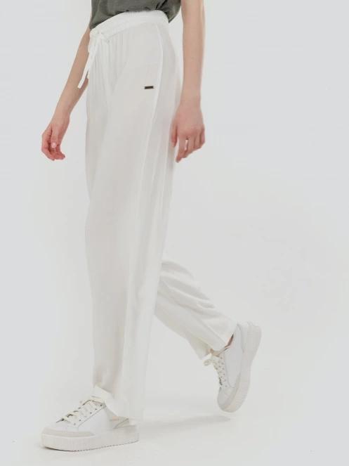Fundango Poppy Pants for women in white 2