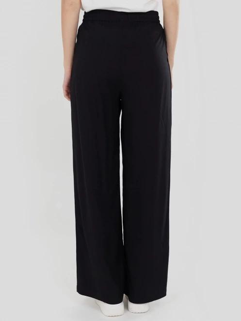 Fundango Poppy Pants for women in black 4