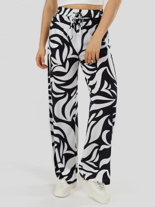 Fundango Poppy Pants for women in black 2