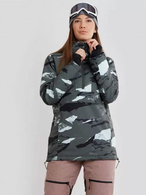 Fundango Birch Anorak for women in green 5