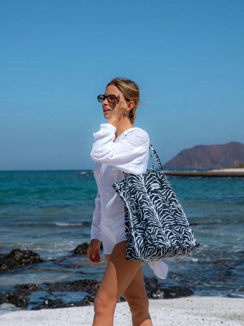 Fundango Athene Cover-up for women in white 9